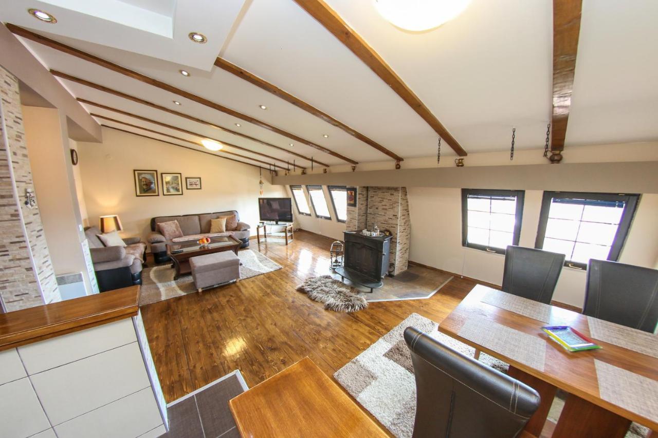 Apartments Cyrano 1&2 ซาราเยโว ภายนอก รูปภาพ