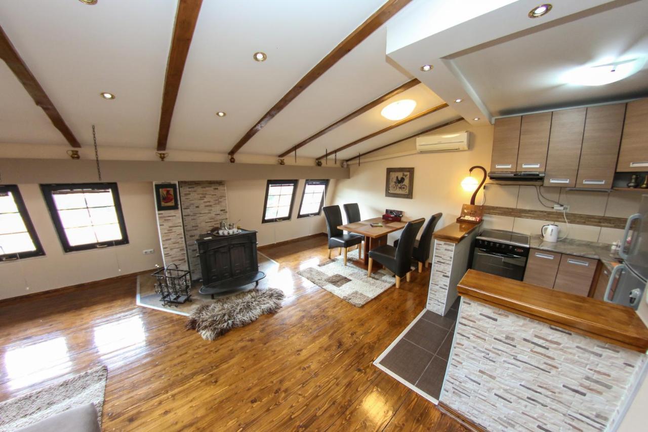 Apartments Cyrano 1&2 ซาราเยโว ภายนอก รูปภาพ