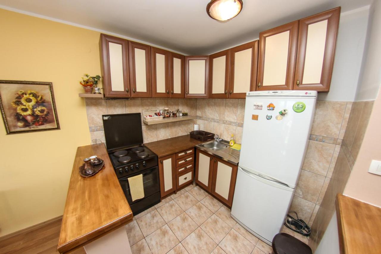 Apartments Cyrano 1&2 ซาราเยโว ภายนอก รูปภาพ