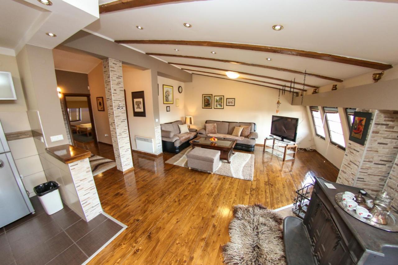 Apartments Cyrano 1&2 ซาราเยโว ภายนอก รูปภาพ